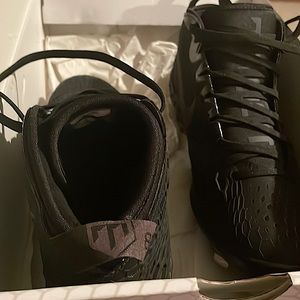 Nike Force Zoom Trout 5